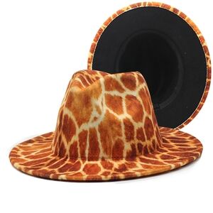Stylish Giraffe Print Fedora Hat